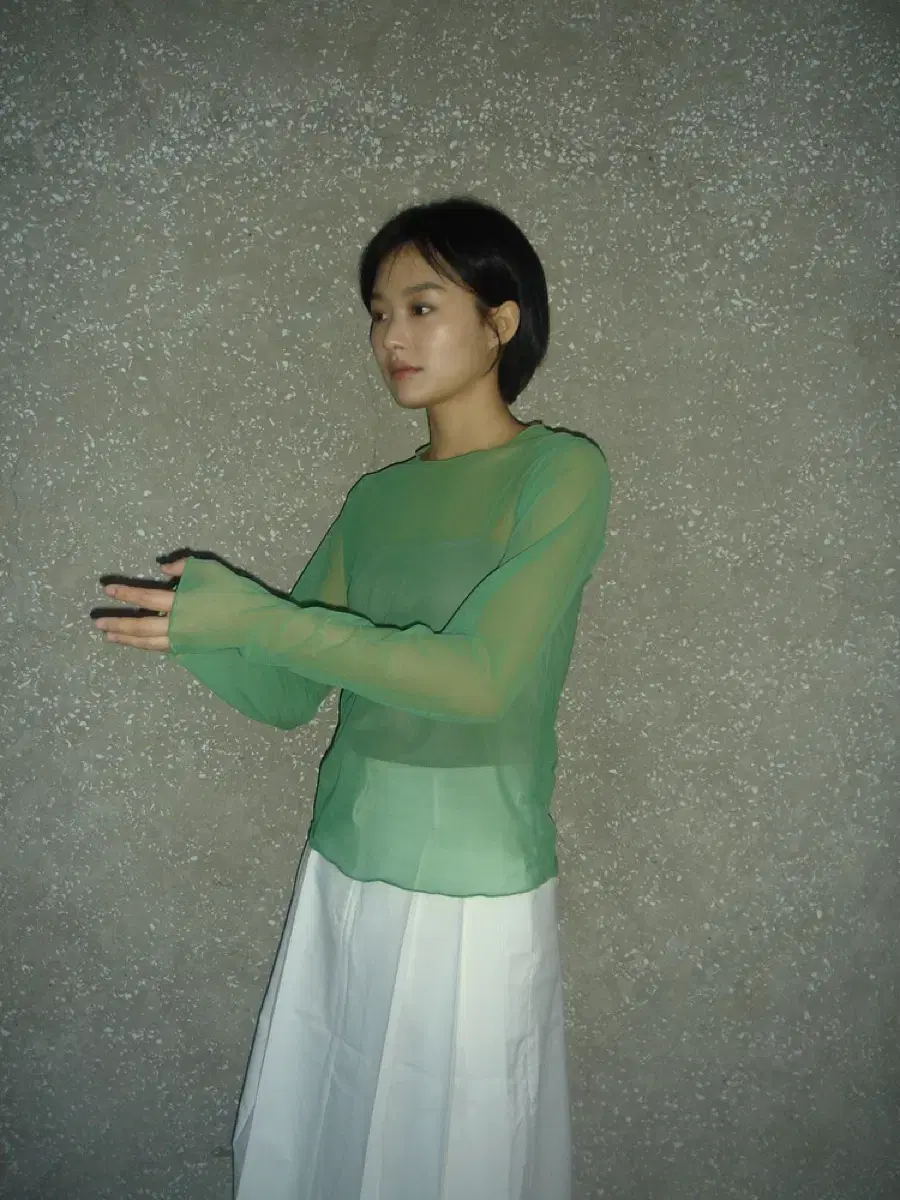 하우스므세 housemce mesh top green 구합니다